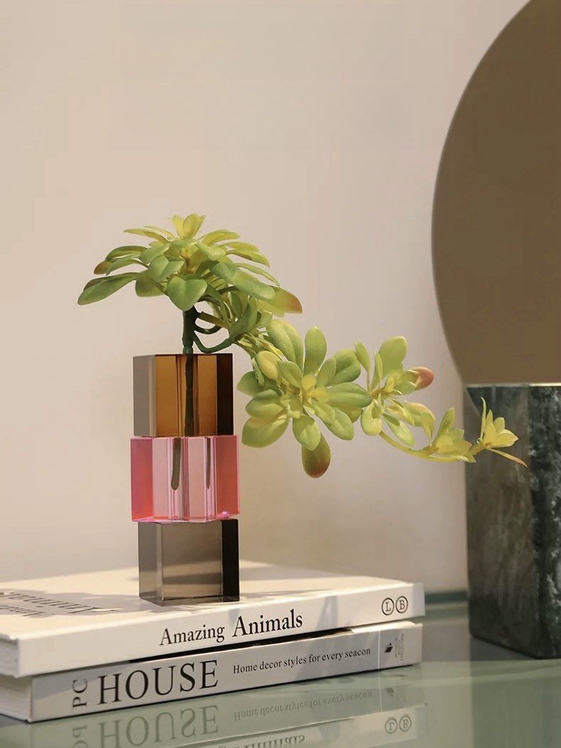 Modern Crystal Cube Bud Vase, Dopamine Table Setting Centrepieces-3